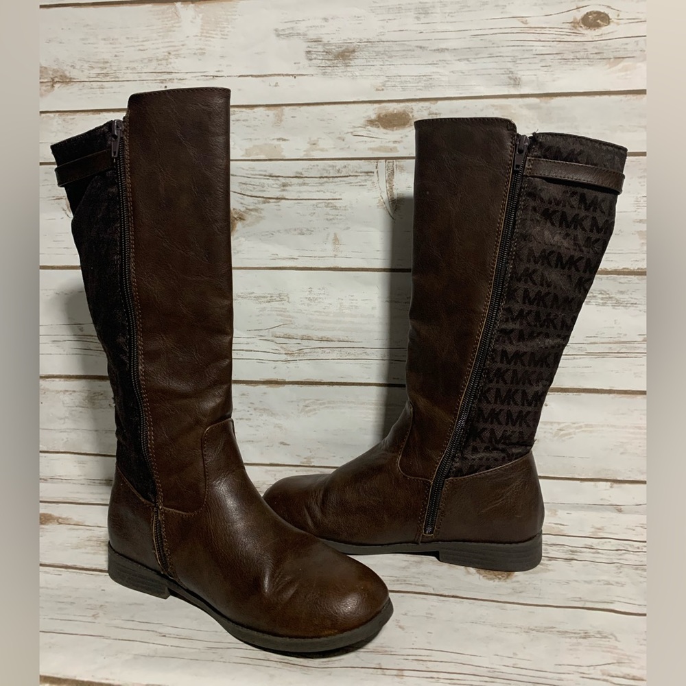Michael Kors Women's Shoes - Color: Chocolate - Size USA 5 / EURO 36 / MEX 25